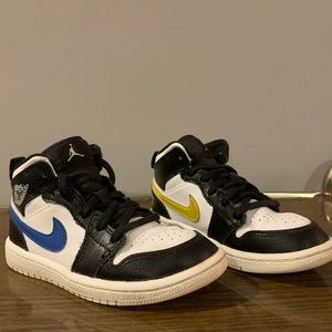 Air Jordan 1 Retro Mid MultiColor Swoosh Kid 11.5C